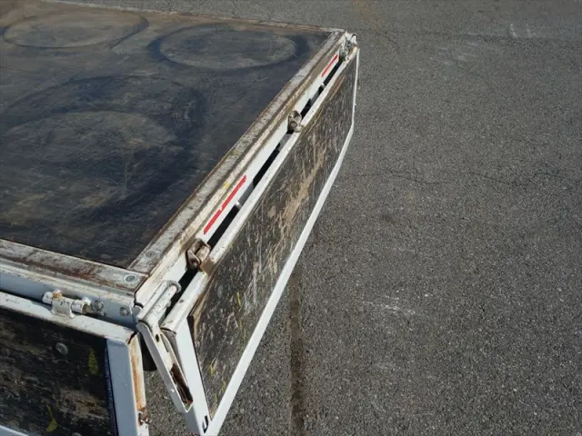 いすゞ エルフ TKG-NHS85A(4WD)の写真12