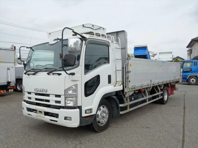 いすゞ フォワード PDG-FTR34S2の写真1