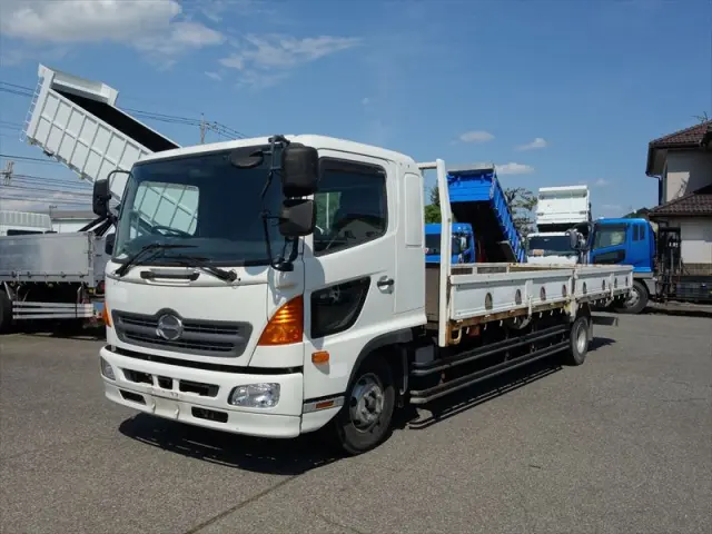 日野 レンジャー TKG-GD7JPAA(2WD)の写真1