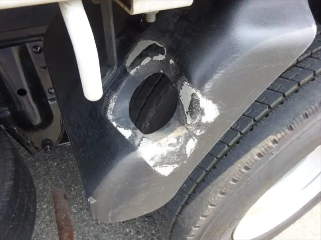 いすゞ エルフ BDG-NKR85A(2WD)の写真32