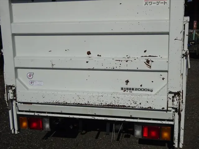 いすゞ エルフ TKG-NJR85A(2WD)の写真11