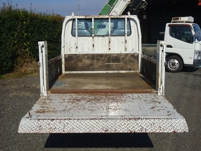 いすゞ エルフ TKG-NJR85A(2WD)の写真12