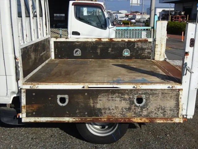 いすゞ エルフ TKG-NJR85A(2WD)の写真14