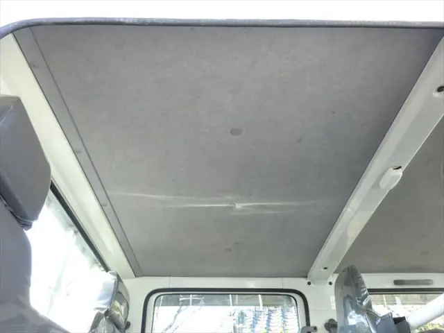 いすゞ エルフ TKG-NJR85A(2WD)の写真23