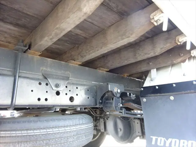 日野 デュトロ SKG-XZU650Mの写真10