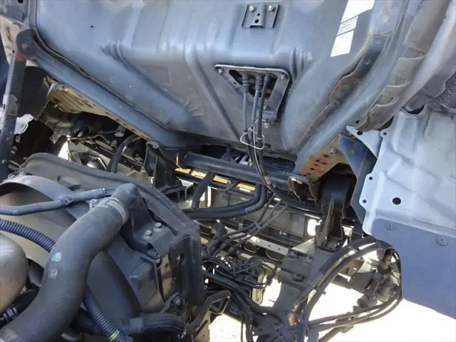 日野 デュトロ TKG-XZU775Mの写真32