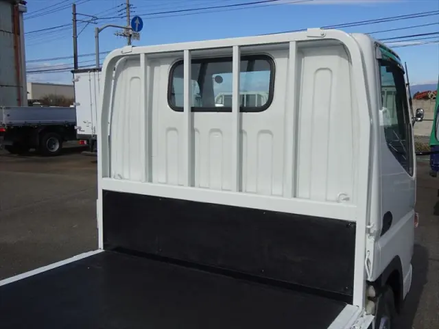 三菱 キャンター PDG*FD70B(4WD)の写真16
