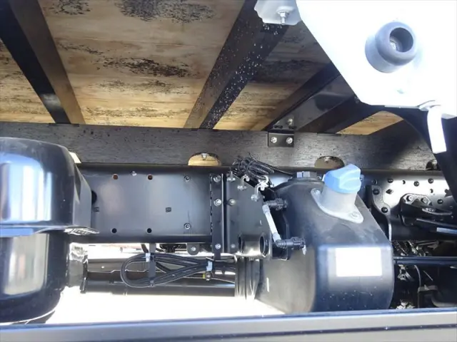 三菱 ファイター 2KG-FK6F(2WD)の写真6