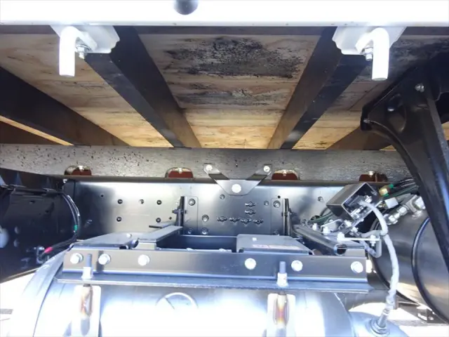 三菱 ファイター 2KG-FK6F(2WD)の写真8