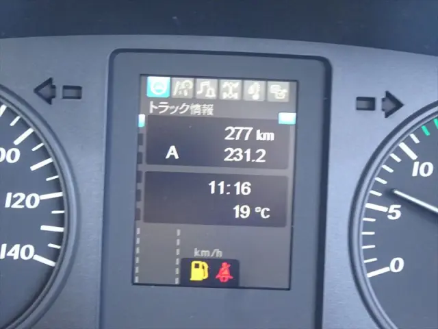 三菱 ファイター 2KG-FK6F(2WD)の写真17