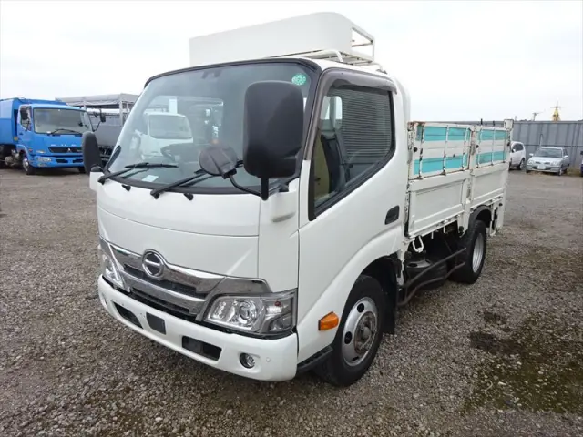 日野 デュトロ 2RG-XZU605M(2WD)の写真1