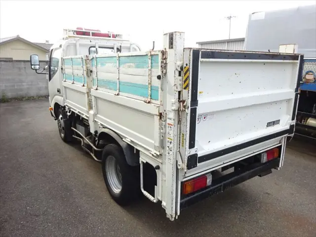 日野 デュトロ 2RG-XZU605M(2WD)の写真3