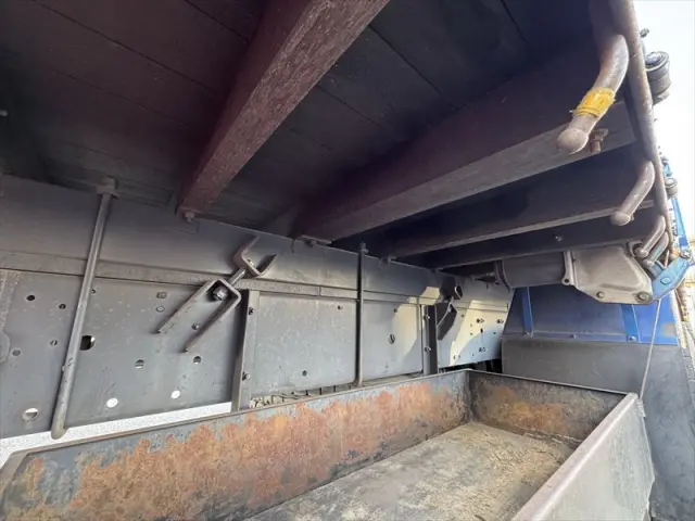 三菱 スーパーグレート LKG-FU50VY(2WD)の写真6