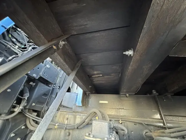 三菱 スーパーグレート LKG-FU50VY(2WD)の写真9