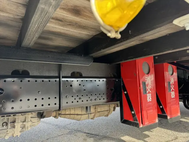 いすゞ フォワード TKG-FRR90S2(2WD)の写真9