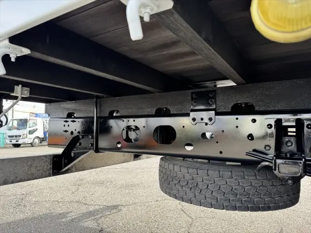 いすゞ フォワード TKG-FRR90S2(2WD)の写真11