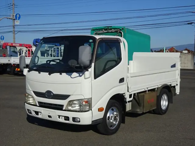 日野 デュトロ TKG-XZU675M(4WD)の写真1
