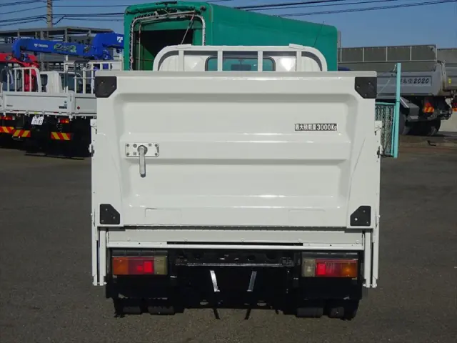 日野 デュトロ TKG-XZU675M(4WD)の写真11