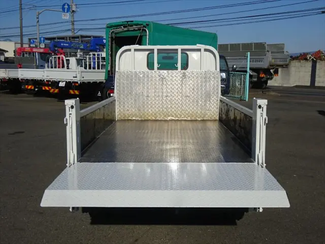 日野 デュトロ TKG-XZU675M(4WD)の写真12