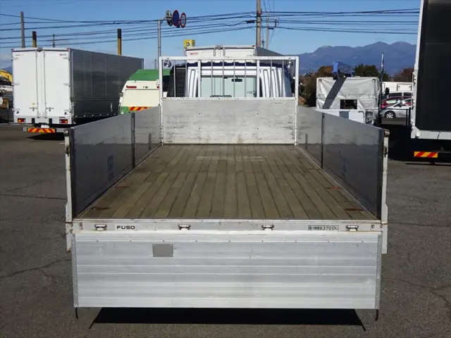 三菱 ファイター PDG-FK71Rの写真13