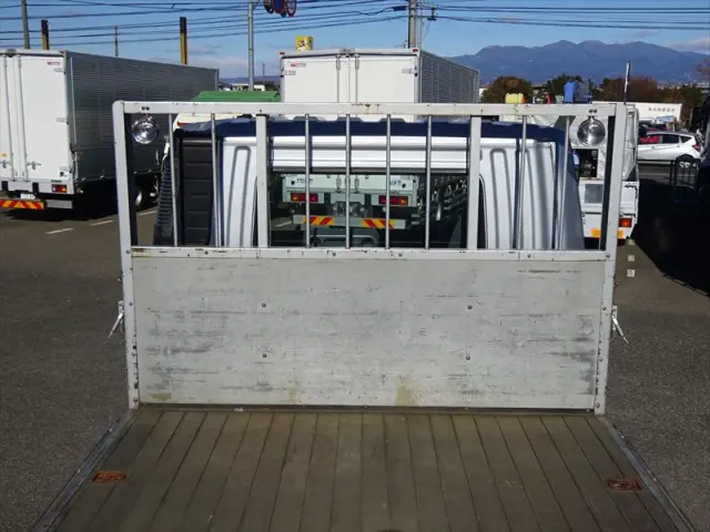 三菱 ファイター PDG-FK71Rの写真21