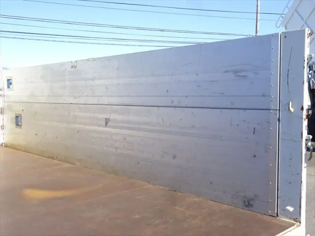 三菱 キャンター 2PG-FEB50(2WD)の写真20