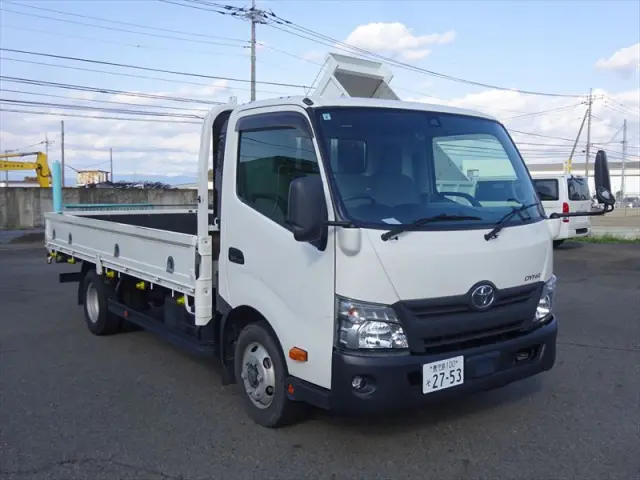 トヨタ トヨエース TPG-XZU712(2WD)の写真2