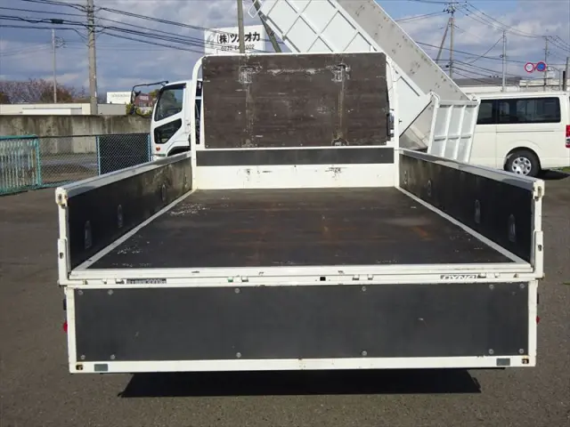 トヨタ トヨエース TPG-XZU712(2WD)の写真11