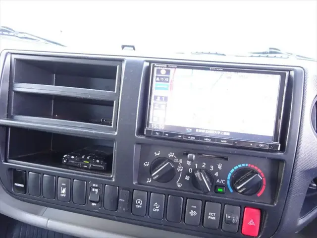 トヨタ トヨエース TPG-XZU712(2WD)の写真18