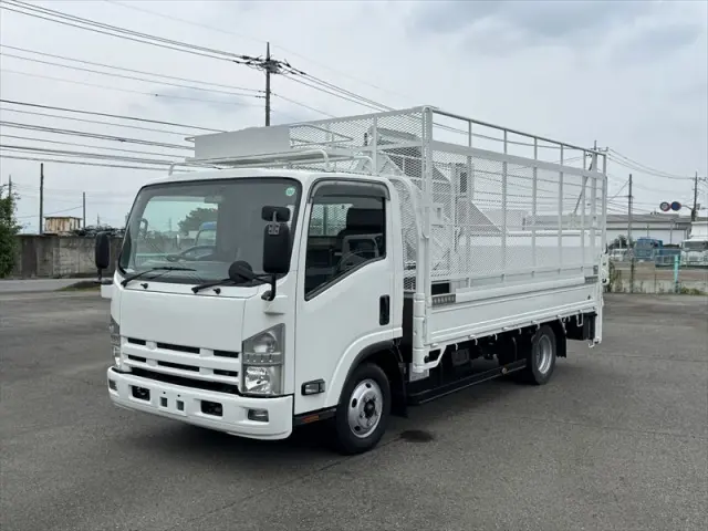 いすゞ エルフ BKG-NPR85AR(2WD)の写真1
