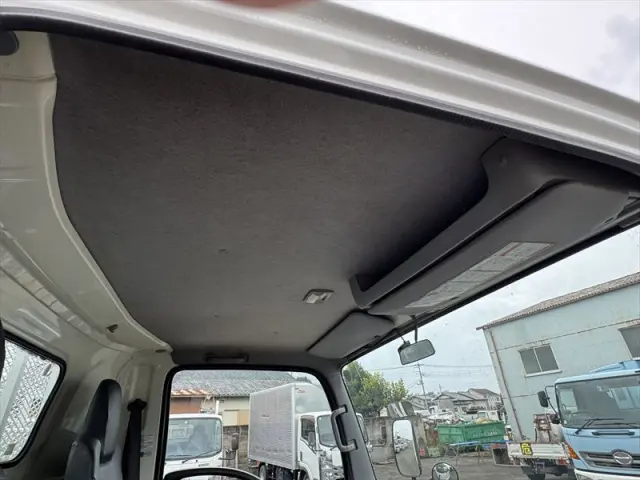 いすゞ エルフ BKG-NPR85AR(2WD)の写真27