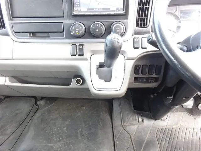 三菱 キャンター TPG-FEB50(2WD)の写真28