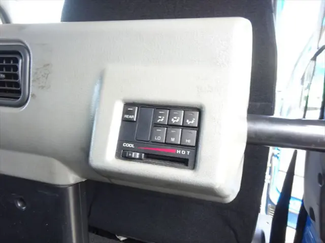 三菱 キャンター TPG-FEB50(2WD)の写真32