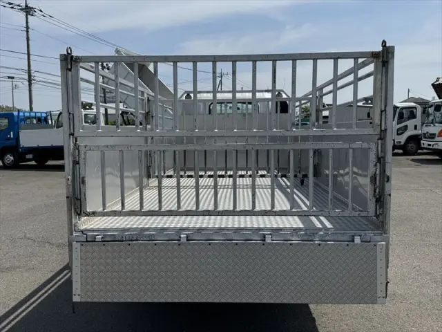 いすゞ エルフ BDG-NPR85ARの写真16