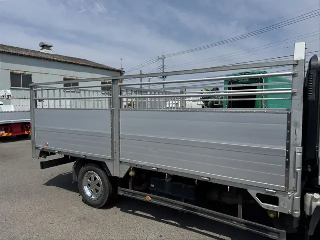 いすゞ エルフ BDG-NPR85ARの写真17