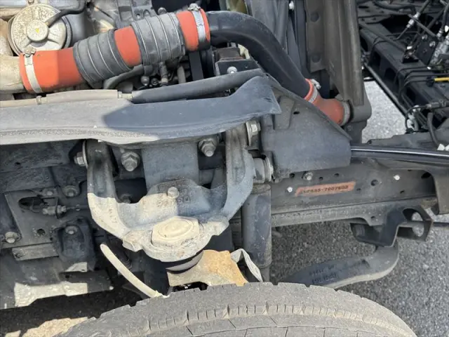 いすゞ エルフ BDG-NPR85ARの写真32