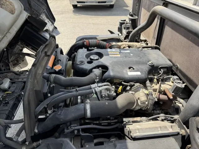 いすゞ エルフ BDG-NPR85ARの写真34