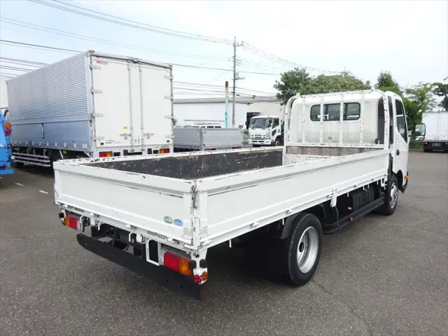 トヨタ ダイナ TPG-XZU710(2WD)の写真4