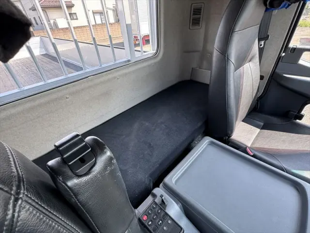 三菱 ファイター TKG-FK64F(2WD)の写真26