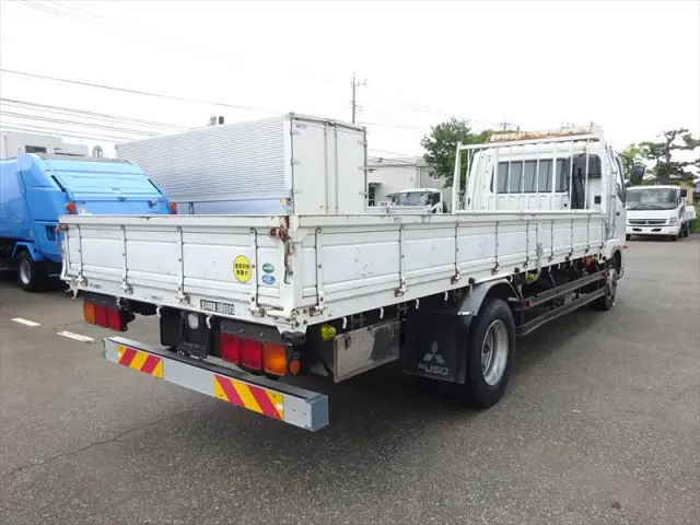 三菱 ファイター LKG-FK62FZ(2WD)の写真4