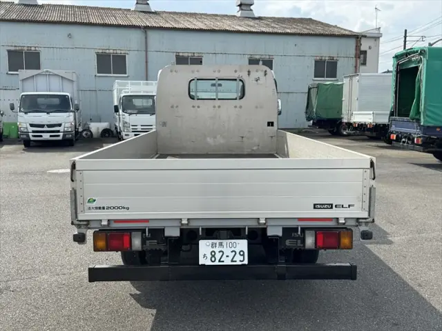 いすゞ エルフ TRG-NNS85AR(4WD)の写真5