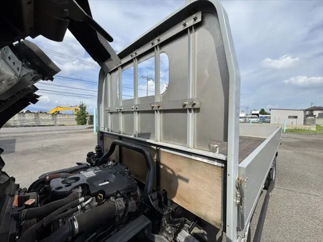いすゞ エルフ TRG-NNS85AR(4WD)の写真14