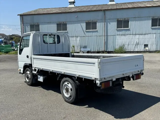 いすゞ エルフ SKG-NHS85A(2WD)の写真4