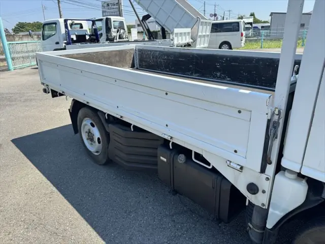 いすゞ エルフ SKG-NHS85A(2WD)の写真8