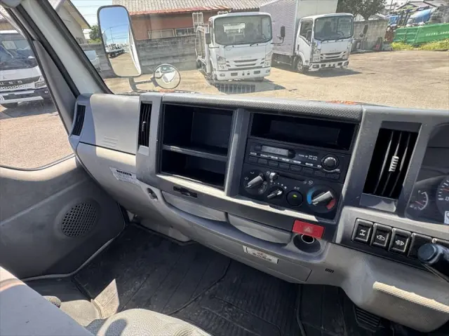 いすゞ エルフ SKG-NHS85A(2WD)の写真22
