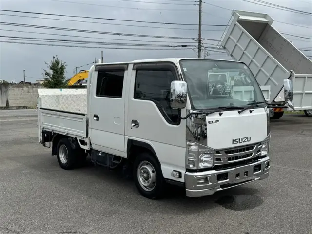 いすゞ エルフ TRG-NHR85A(2WD)の写真2