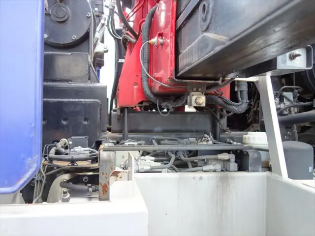 いすゞ フォワード 2RG-FSR90S2(2WD)の写真12