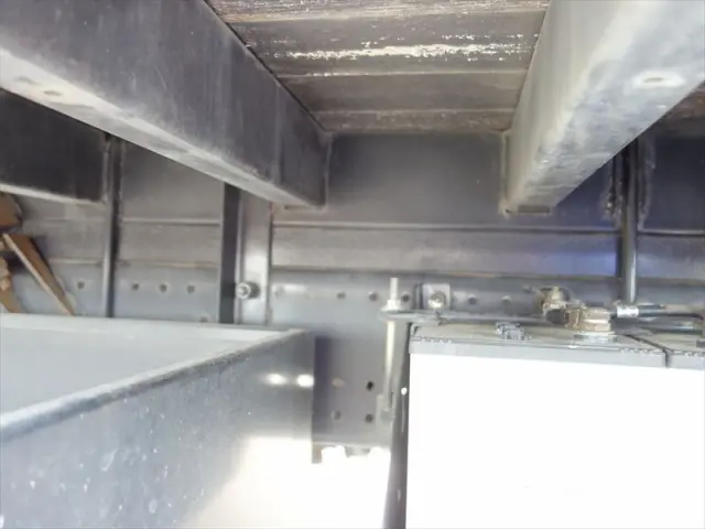 いすゞ フォワード 2RG-FSR90S2(2WD)の写真13