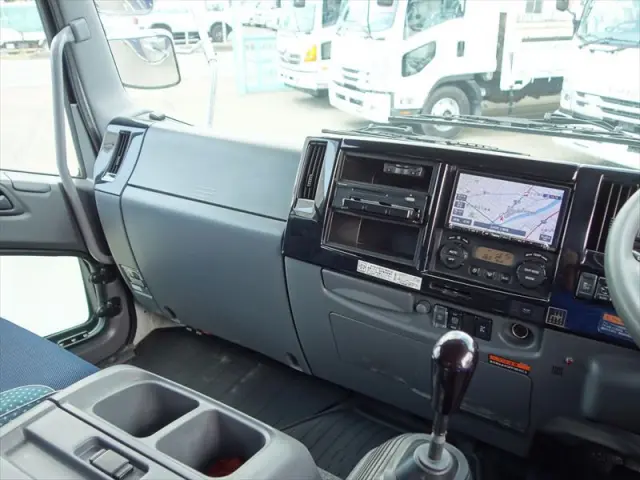 いすゞ フォワード 2RG-FSR90S2(2WD)の写真31