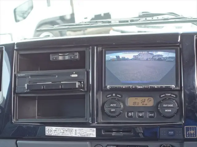 いすゞ フォワード 2RG-FSR90S2(2WD)の写真32